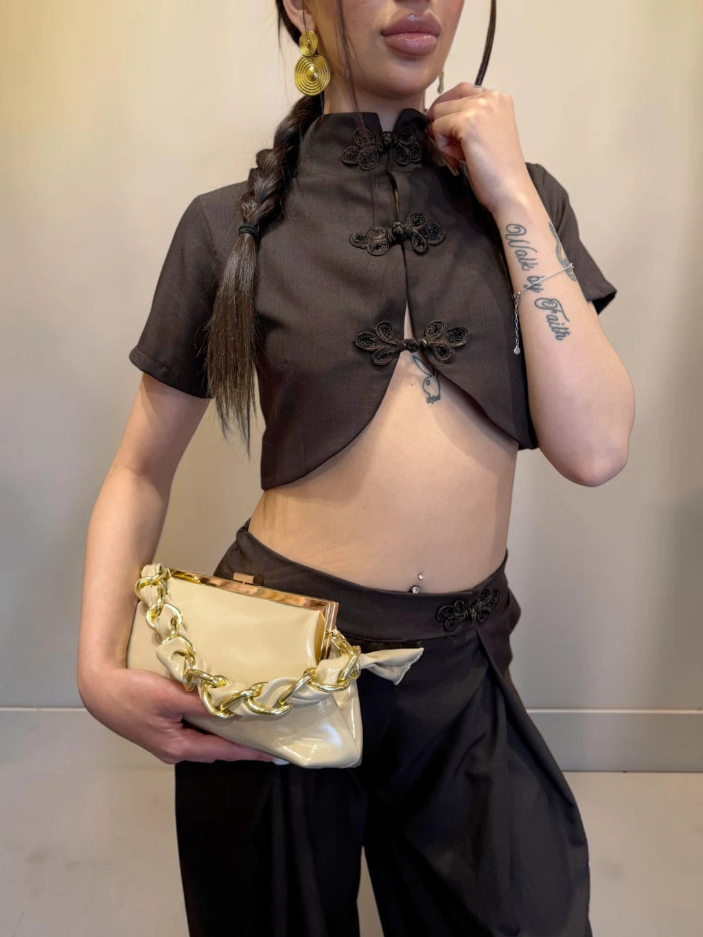Coordinato Japan con crop top manica corta