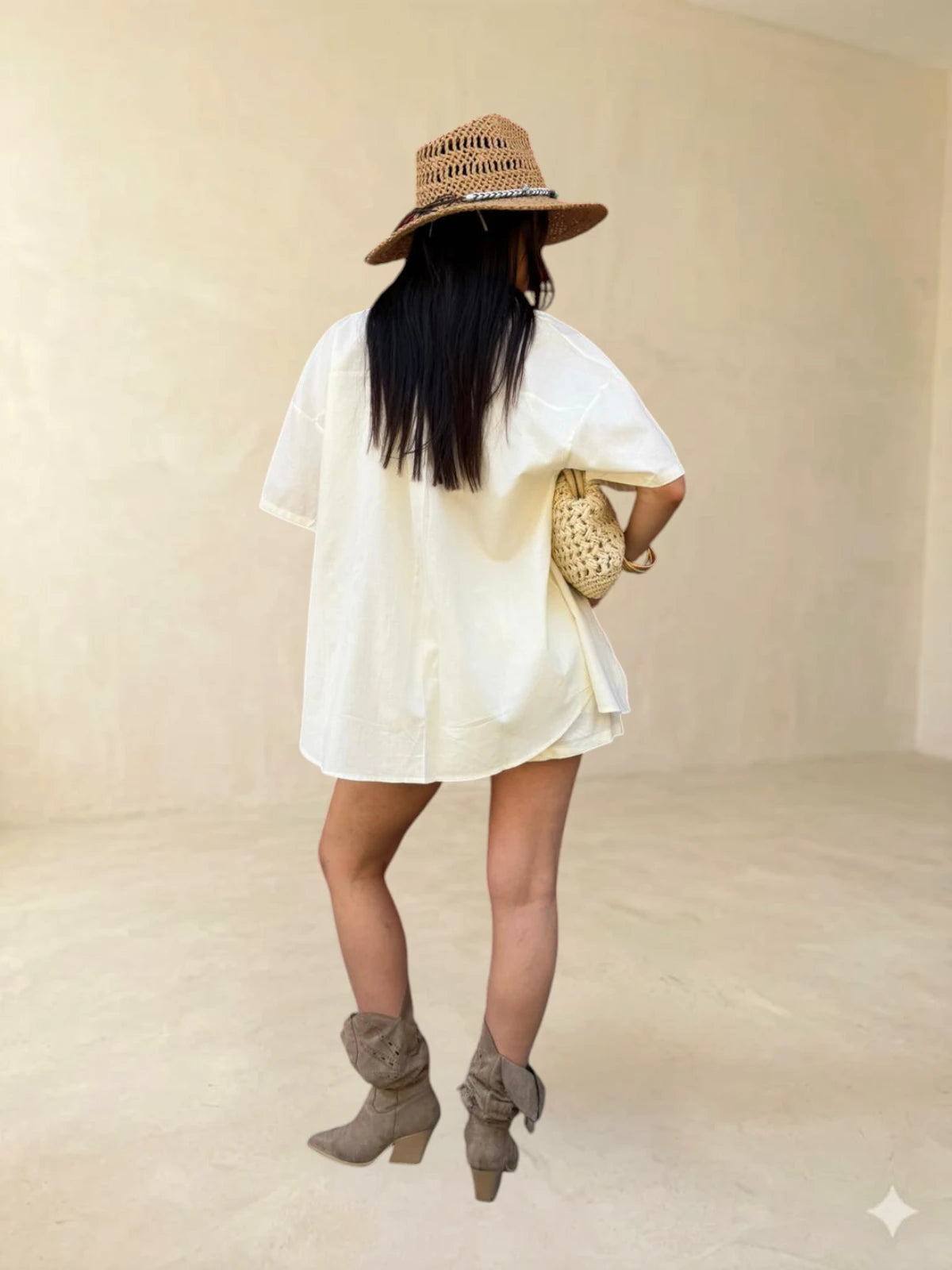Coordinato tre pezzi con pantaloncino e top