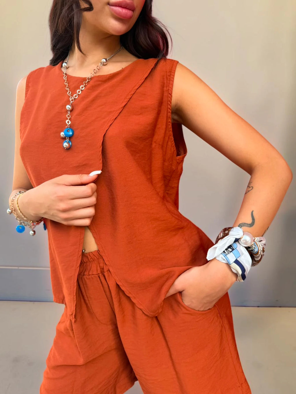 Coordinato bermuda e gilet misto lino