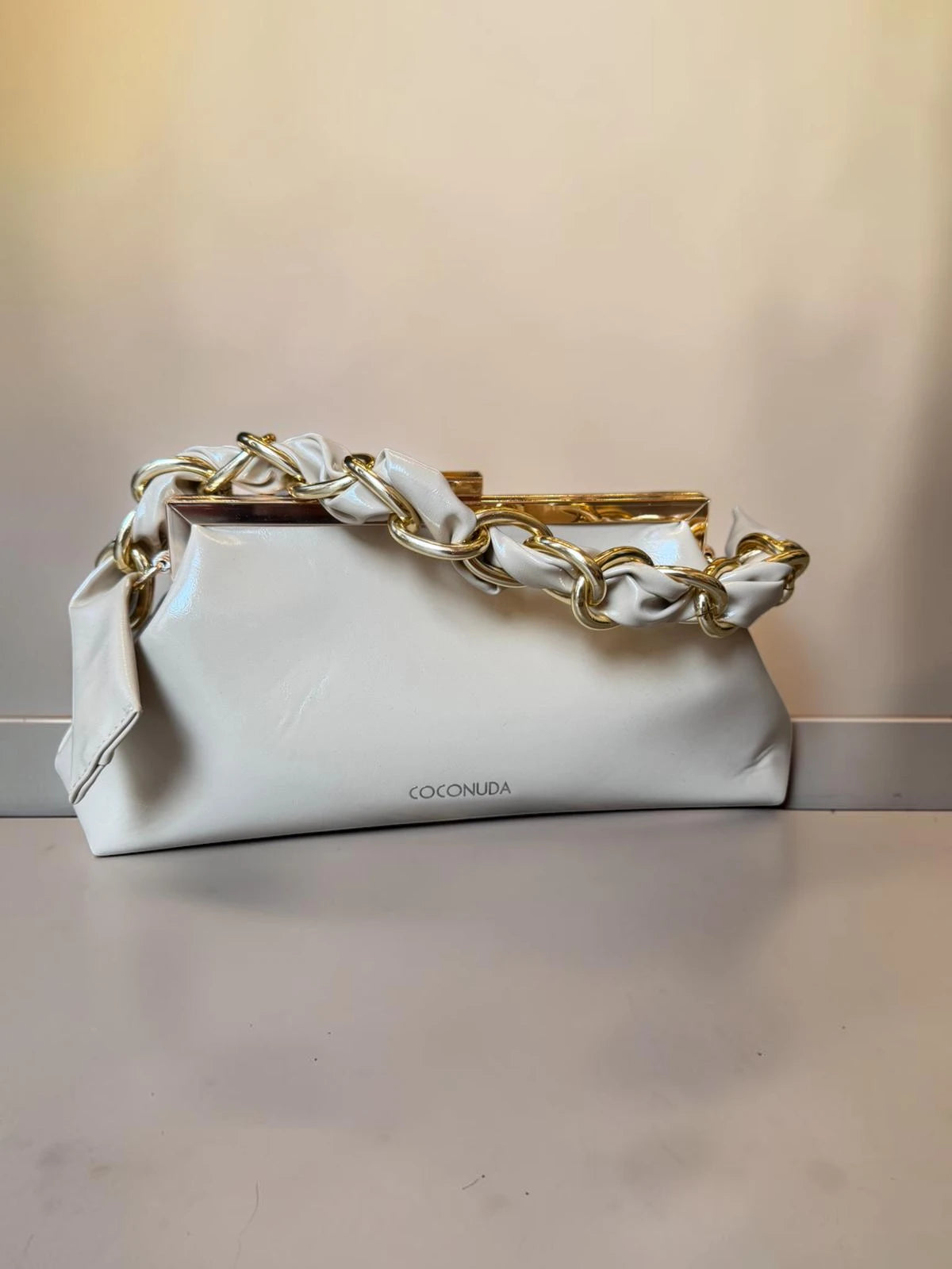 Borsa con manico a catena