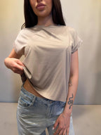 T-shirt manica corta taglio vivo